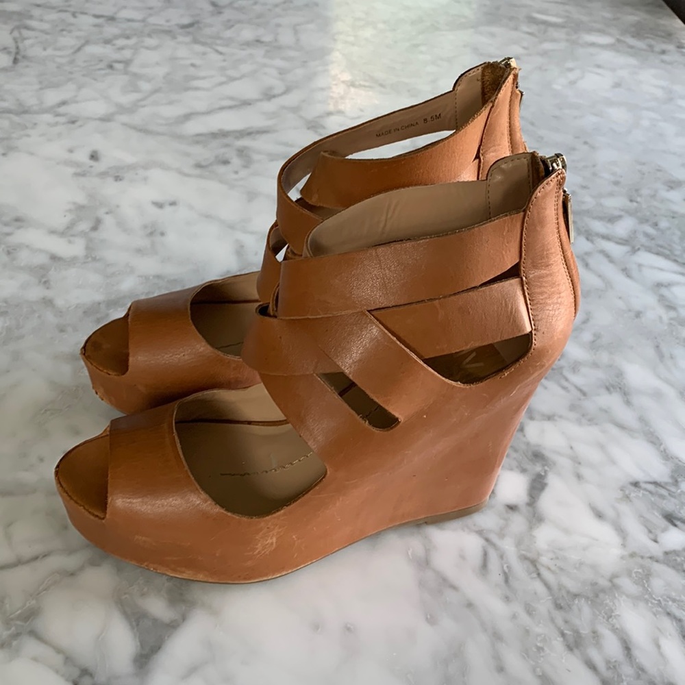 Leather wedge sandal
